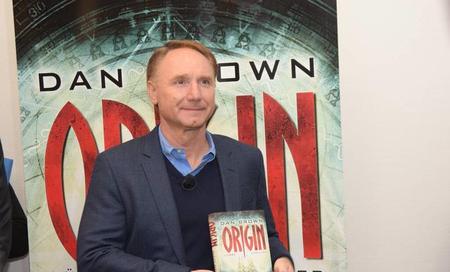 适合书荒看的小说(值得熬夜看的小说推荐)