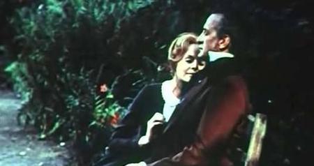 简爱每一章节概括(简爱每章节的概括)