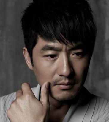 新结婚时代剧情简介何建国