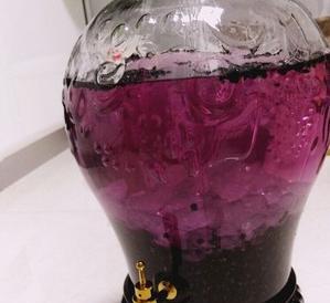 黑枸杞能泡酒吗(发霉的枸杞)