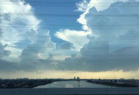 平凡的世界主要讲的是什么(平凡的世界主要讲了什么内容)