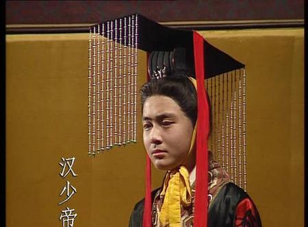 董卓废掉汉少帝的原因(董卓废帝的理由是刘辩)