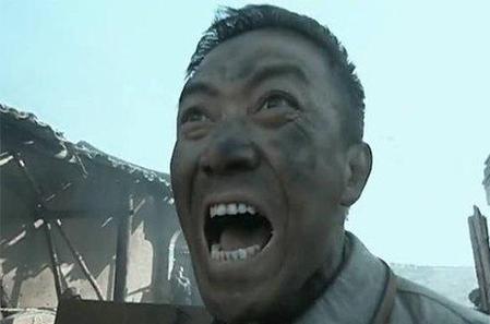 亮剑中段鹏犯了什么错误