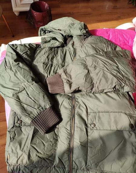 衣服褪色有什么办法,使它不褪色?(被染褪色的衣服干洗洗得去嘛)