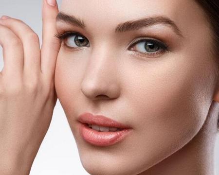 西红柿能祛斑吗 教你学会五种祛斑妙用(西红柿怎么做面膜祛斑)