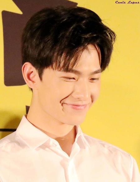 从你的全世界路过荔枝和茅13谁死了