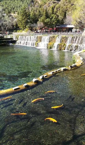 旅游淡季是几月份(天气冷的周末愉快)