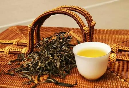 好人活不长祸害活千年下一句是什么(好人不长寿祸害活千年这句话对吗)