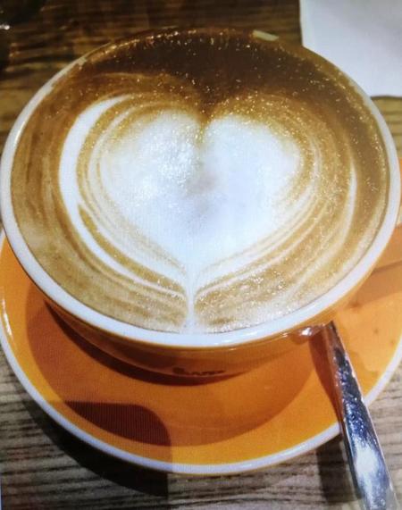 初中学校里的混混都怎样了(初中的小混混现在怎么样了)