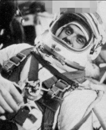 如果遇到空难怎么办(坐飞机害怕空难怎么办)