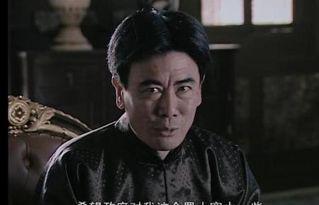 电视剧潜伏剧情解析(谍战剧潜伏)