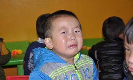 孩子上幼儿园不开心(小朋友在幼儿园不开心怎么办)
