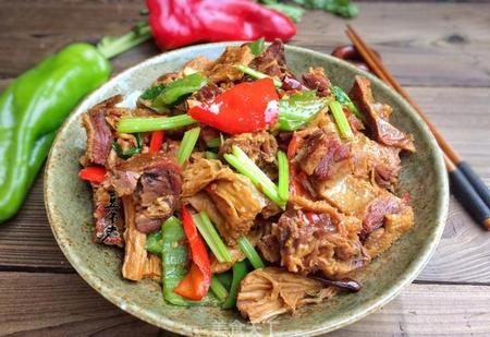 做好的风干鸭怎么吃(风干鸭的做法和配方)