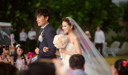 嫁到内地的港台女明星