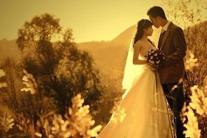 爱越深伤害也越来越深(爱得越深伤得越深)