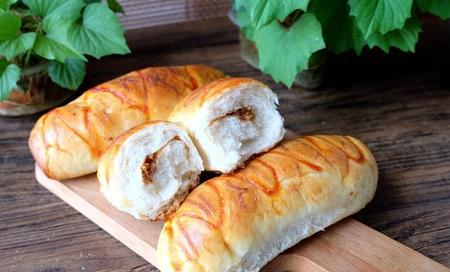 面包粉可以做什么面食(面包用低筋面粉还是高筋面粉)