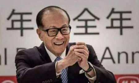 李嘉诚追求无我的表现有(李嘉诚八个字,追求自我)