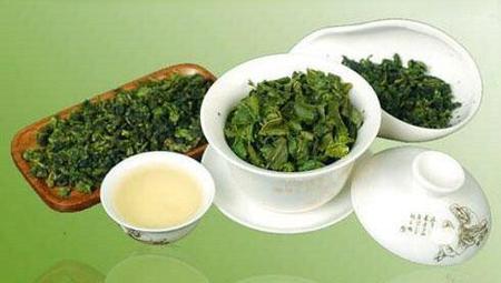 铁观音茶是绿茶吗它有什么功效(福建安溪铁观音是半发酵茶吗)