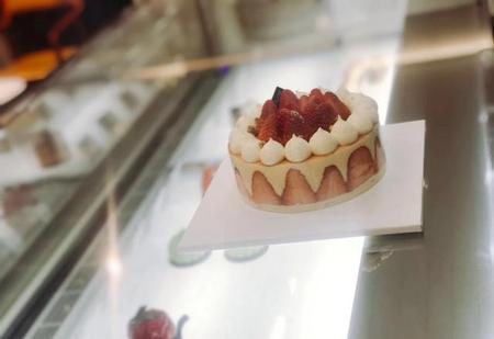 蓝风车奶油怎么打发到能裱花