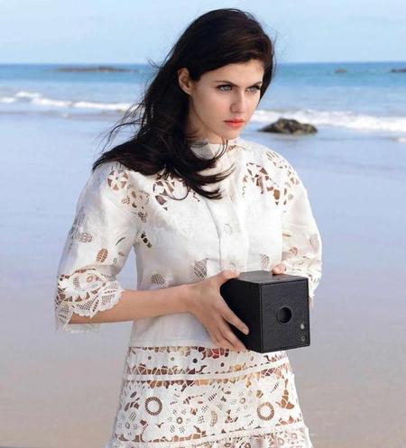 倾城是哪个电视剧里的女主角(女主角叫倾城的电视剧)