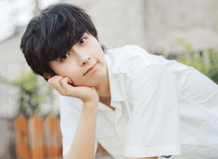 等等啊我的青春结局谁和谁在一起了(等等啊我的青春林嘉泽和谁在一起了)