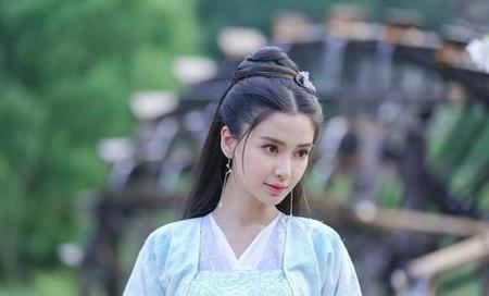 瞄准女主败笔(瞄准女主演技太差)