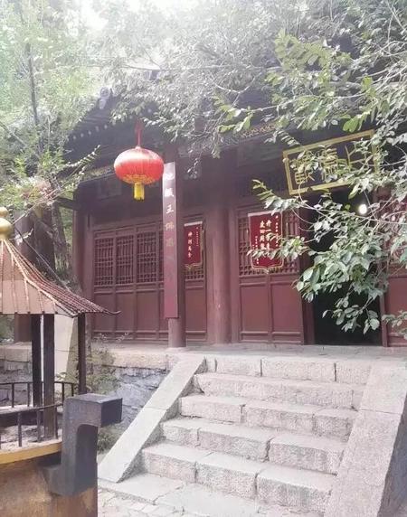 五岳哪座山最值得去(三山五岳哪个最值得去)