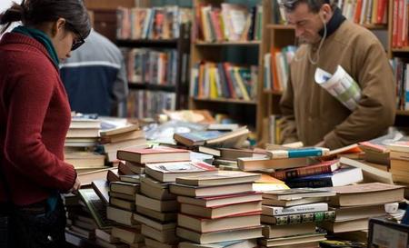 办公室都是男同事,如何相处