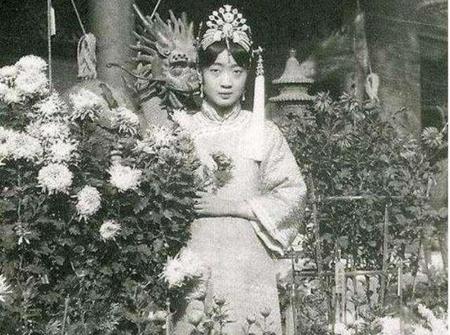 末代皇后婉容下场(末代皇后婉容死因)