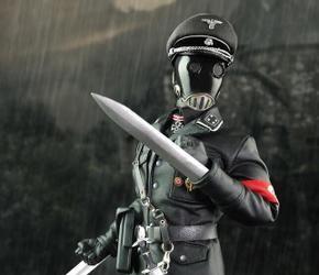 地狱男爵面具军官