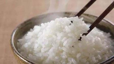 减肥吃年糕还是米饭