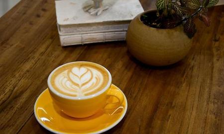 咖啡喝多会胖吗(喝咖啡胖吗雀巢咖啡胖)