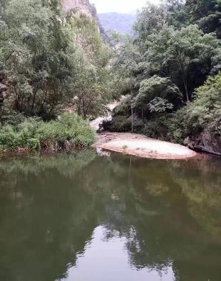 描写夏天的成语有哪些?(赤日炎炎 释义)