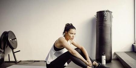 35岁女人健身好还是跳舞好(女子健身操舞)