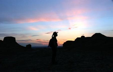 手机相机逆光照片怎么拍