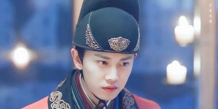 锦衣天下男主角叫什么名字呢(锦衣之下的男主)