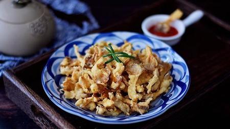 干炸鲜蘑的最正宗做法窍门(干炸蘑菇面糊的做法)