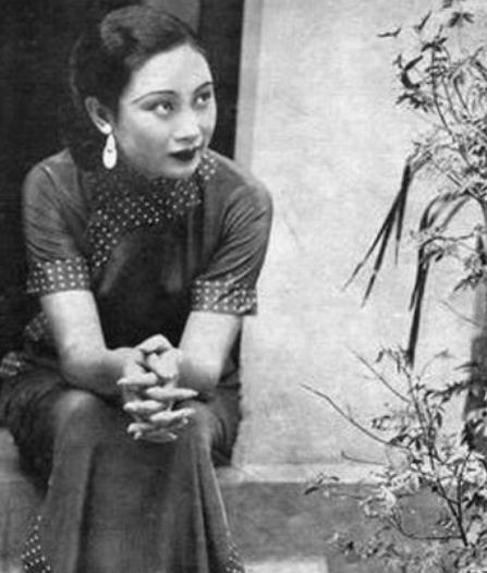 陆小曼与徐志摩在一起几年(陆小曼与徐志摩的婚礼)