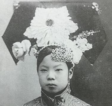 文绣妃结局(溥仪的妃文绣命运)