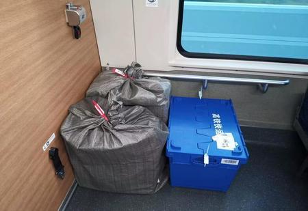 高铁第一趟为什么是空车(高铁每天第一趟车是空车)