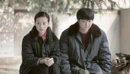 离婚后男人忘不了前妻会有什么表现