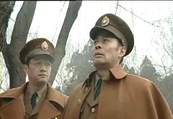 亮剑楚云飞部队叛变是多少集(亮剑 李云龙楚云飞互相开枪是哪一集)