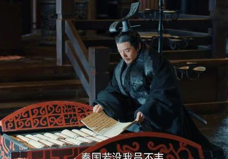 秦始皇仲父吕不韦死时多(吕不韦是秦始皇的仲父)