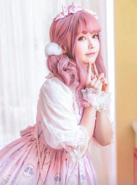 从你的全世界路过燕子是谁演的(柳岩饰演燕子)