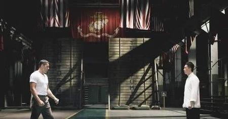 叶问4李小龙打的那个是谁(叶问4李小龙打得过军官吗)