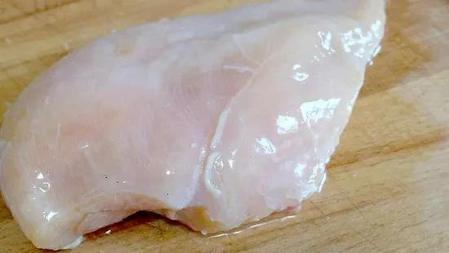 烤箱如何烤鸡排(烤箱烤鸡怎么做好吃又简单窍门)