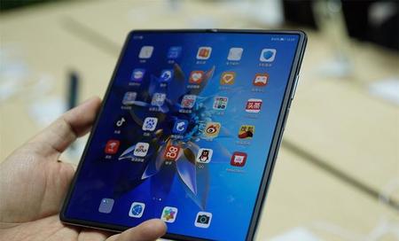 折叠屏手机会成为主流吗(oppo findx2屏幕多大)