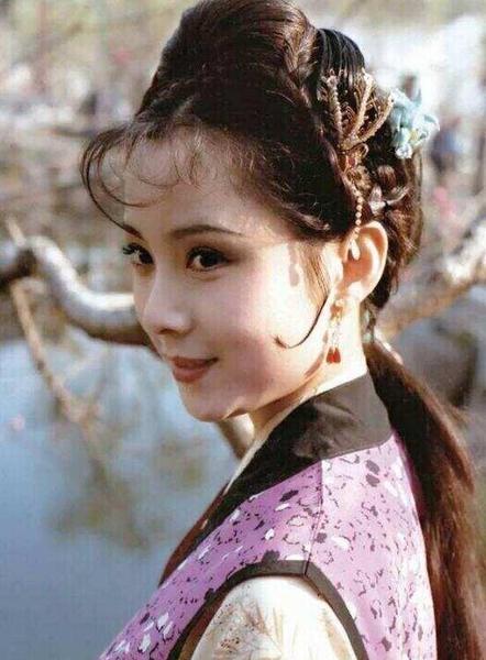 晴雯喜欢黛玉还是宝钗