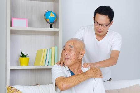 都说养儿防老下一句是什么(什么是养儿防老)