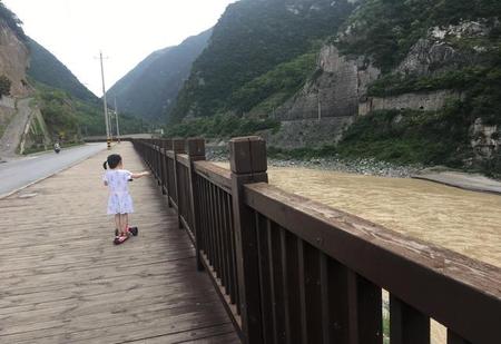 汉中有情调的吃饭地方(略阳灵岩寺简介)